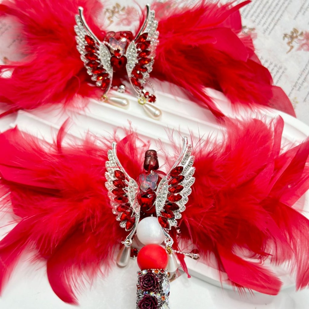 Exquisite Silver Alloy Butterfly with Shiny Rhinestone Chain White Pearls Pendants Heart Butterfly Diamonds Red Feather Bowtie Accessory Clay Beads