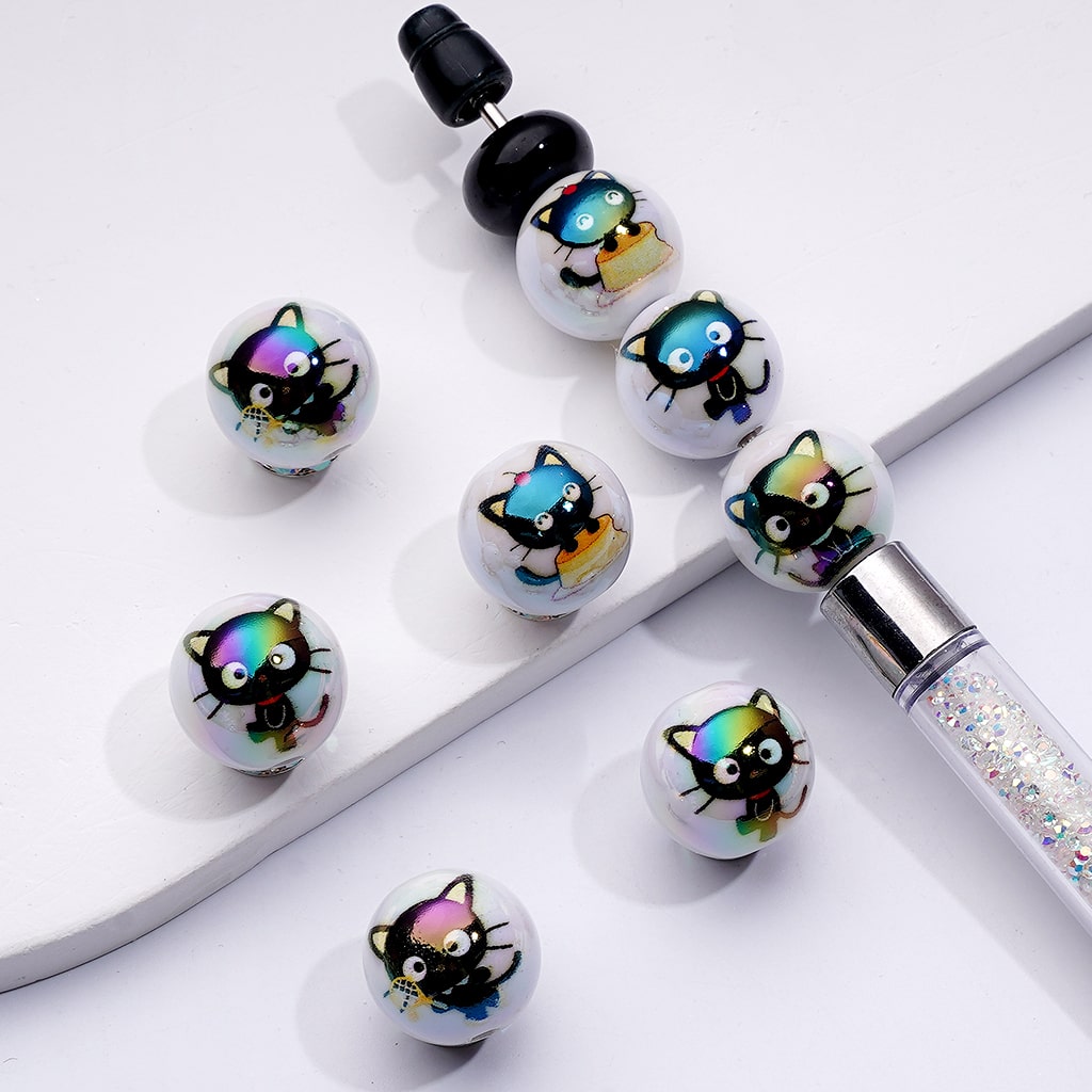 UVコーティング リトルカット ブラック 子猫 猫 ホワイト ラウンド アクリルビーズ 16mm ランダムミックス