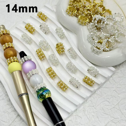 キラキラ輝くシルバーゴールドメタルウェーブ両面スペーサー、ホワイトパールチェーン付き、14MM