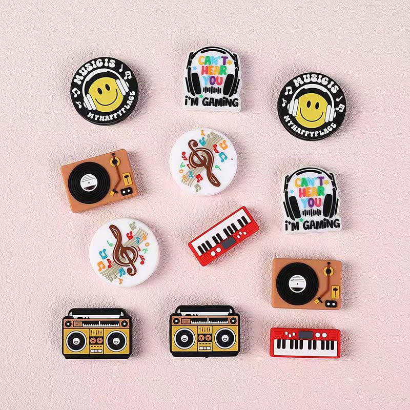 Mini Vivid Ear Phone Note Source of Happiness Music Box Radio Electronic Organ Silicone Focal Beads