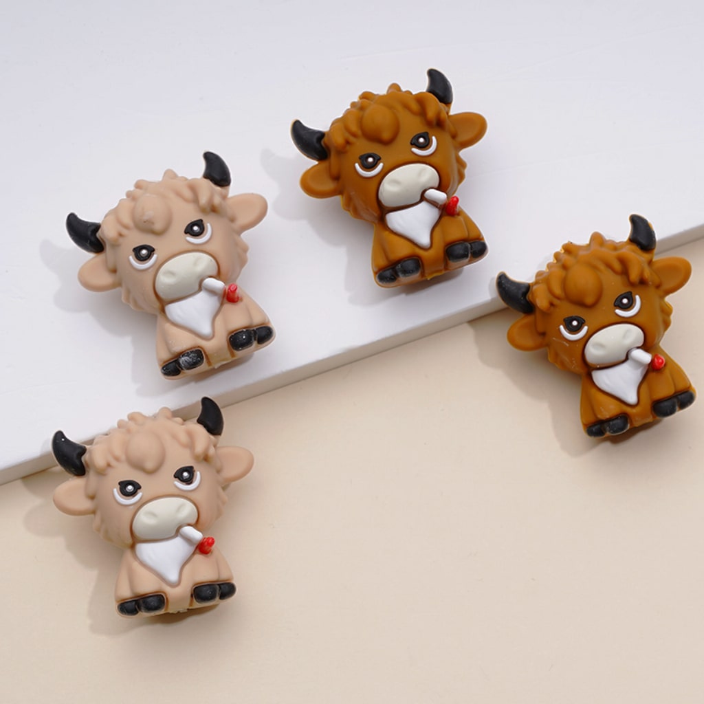 3Dの小さなかわいいハイランドカウシリコンフォーカルビーズ