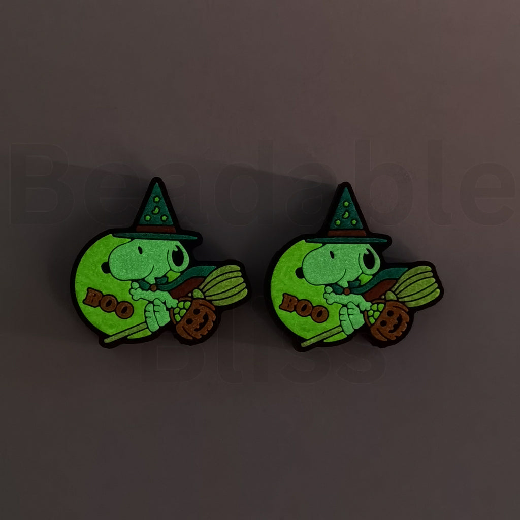 Luminous Cute Snoop Flies on the Broom with Magic Hat Holds a Pumpkin Basket Boo Halloween Silicone Focal Beads