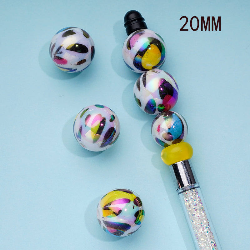 カラフルなホワイトジャガーヒョウチーターアクリルビーズ20mm、16mm