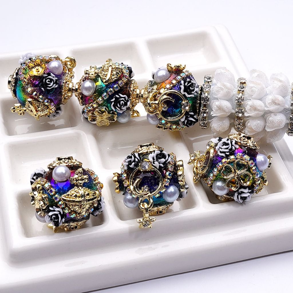 Bling Bling Fancy Gold Alloy Flowers Hearts Stars Crosses Black-White Flowers AB Rhinestone Chains White Pearls Dazzling Color Round Acrylic Beads, Around 16MM