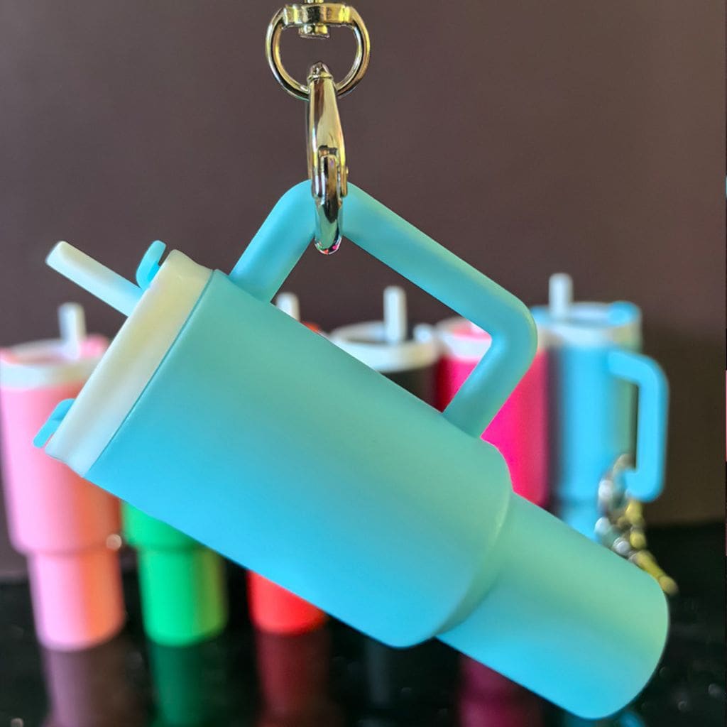 Mini Tumbler Chapstick Holder, Stanley Keychain Chapstick Holder, Size 10*5*3cm