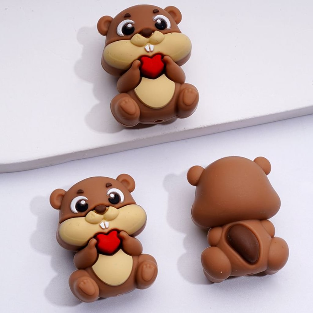3D Cute Hamsters Hold Red Hearts Silicone Focal Beads