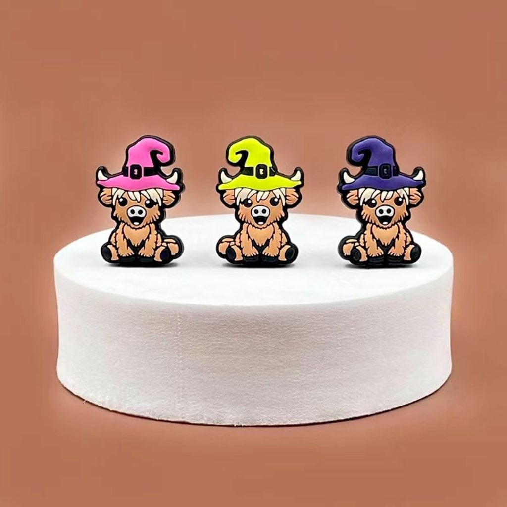 ハイランド牛の子牛用シリコンフォーカルビーズ