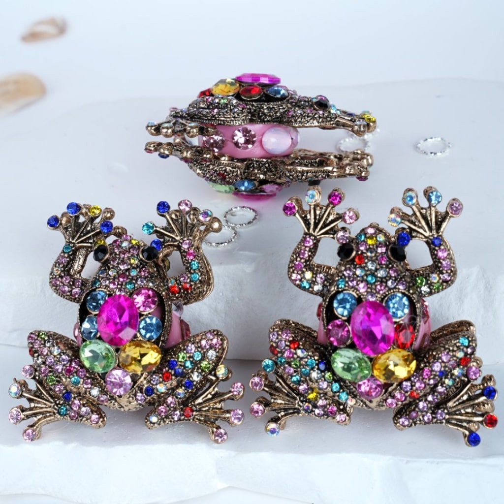 Delicate Fancy Gold Alloy Frog with Shiny Rhinestones Clay Beads, Around 48*47MM