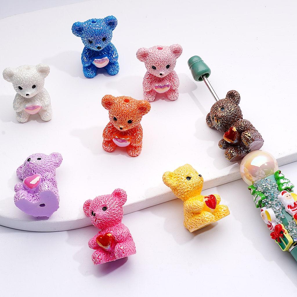 Acrylic Beads UV Coating Cute Bear Holds Hearts Solid Color 27*20MM,Random Mix