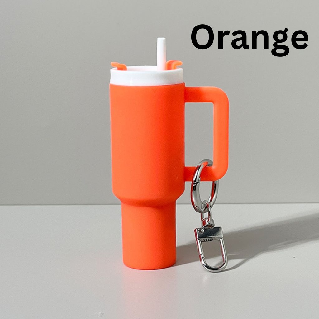 Mini Tumbler Chapstick Holder, Stanley Keychain Chapstick Holder, Size 10*5*3cm