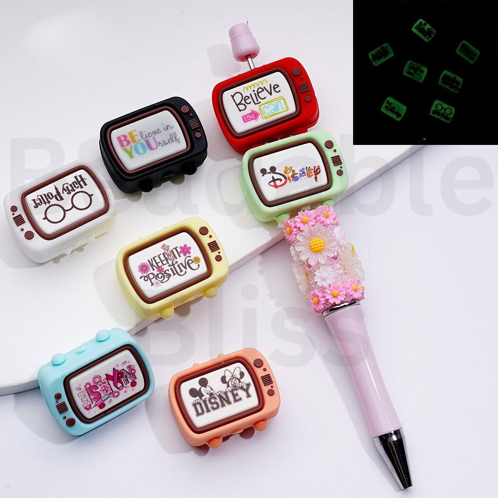 3D Luminous Cute Vivid Television Silicone Focal Beads, Random Mix
