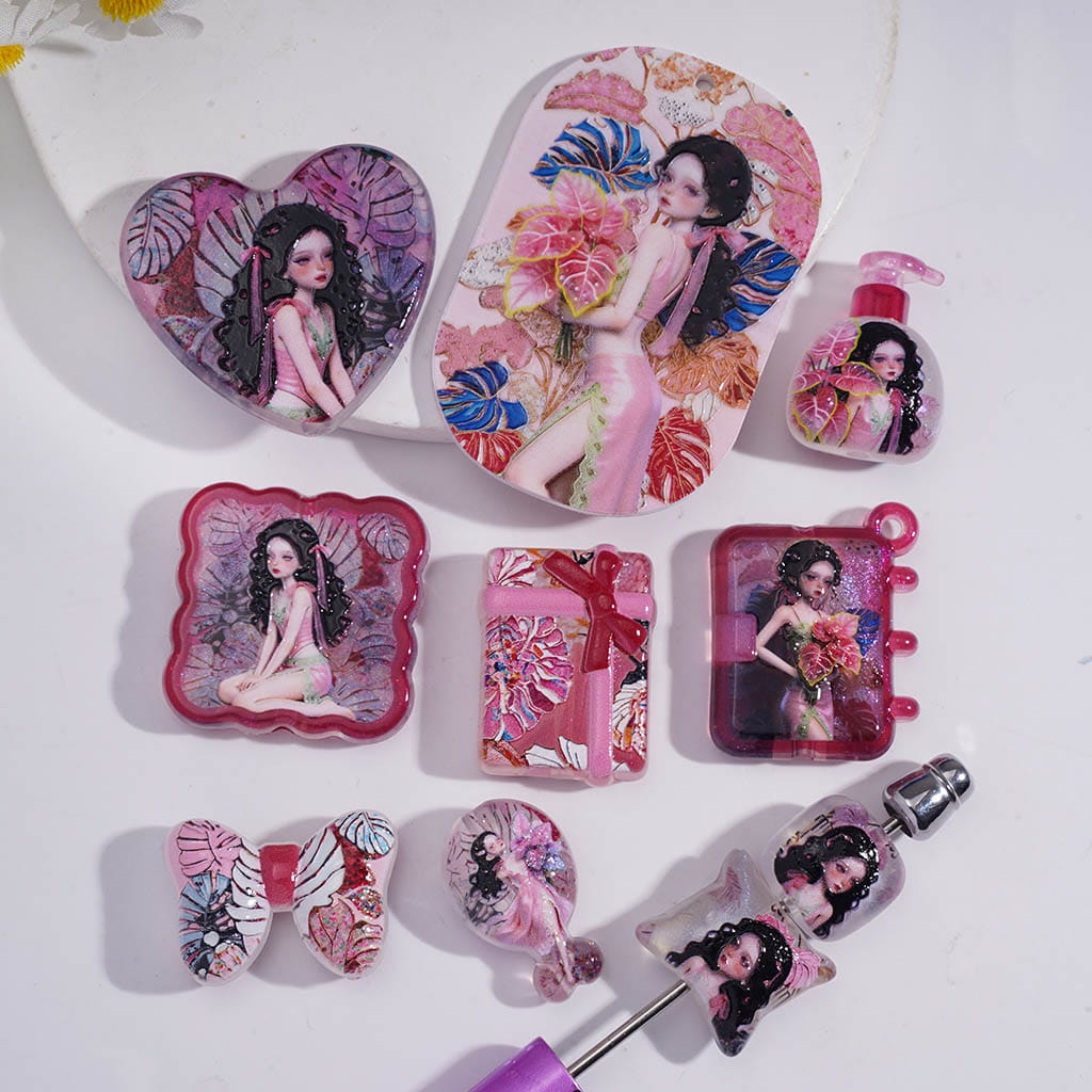 Acrylic Beads Pendants with Beautiful Girl and Tropical Plant Prints Series, Random Mix