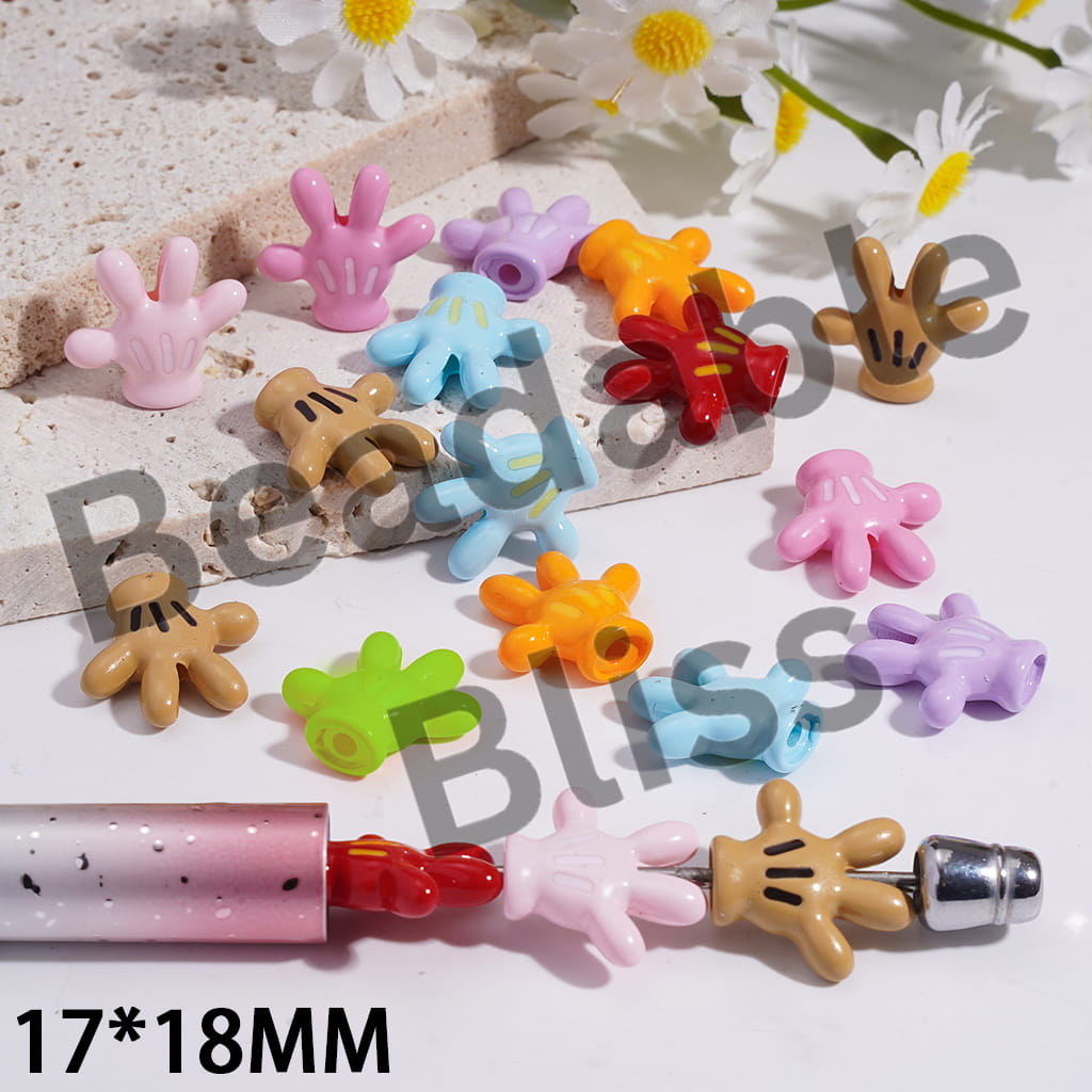 Acrylic Beads Classic Animation Mouse Glove, 17*18MM, Random Mix