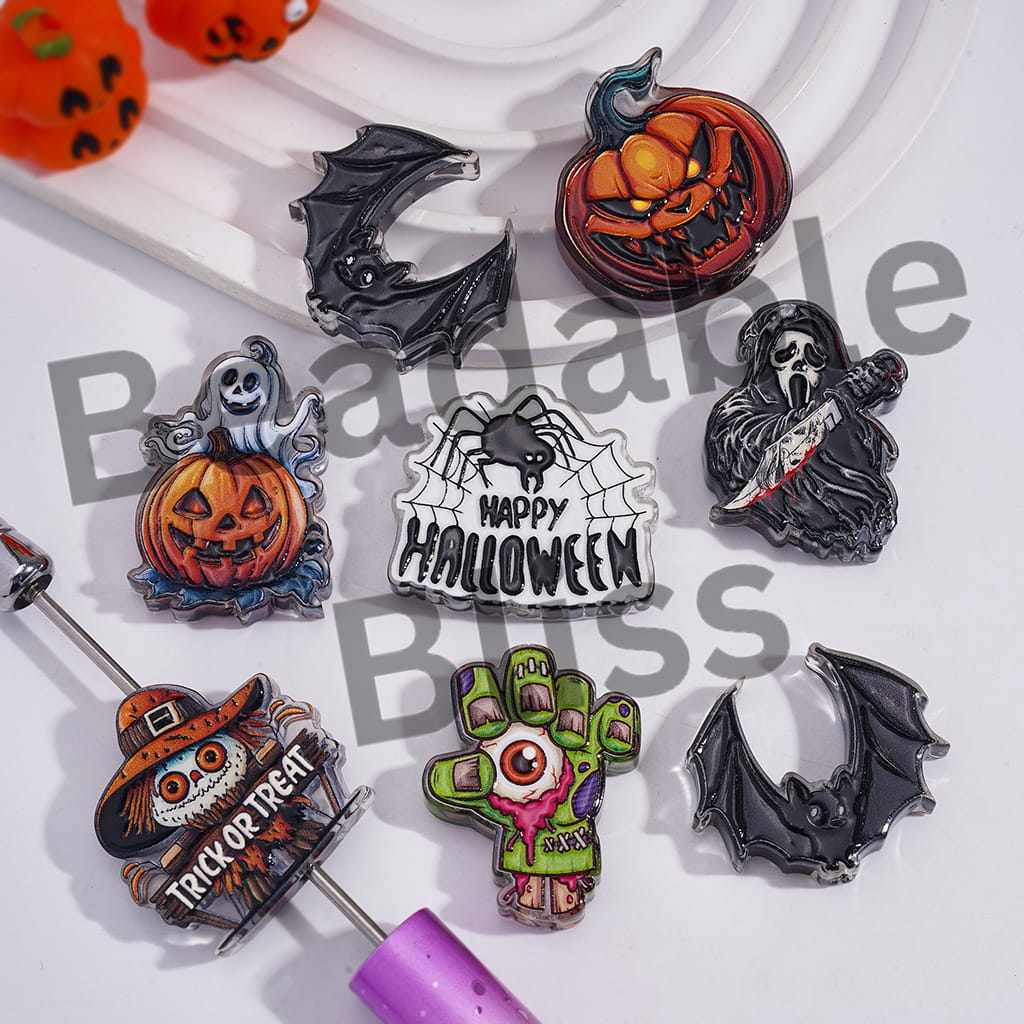 Acrylic Beads Spooky Horror Halloween Theme Prints, Translucent, Random Mix