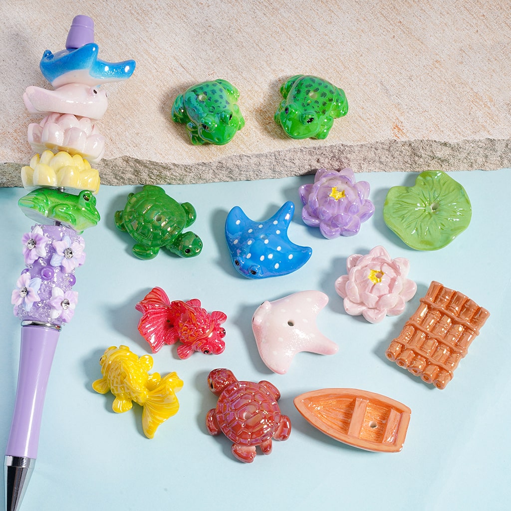 Acrylic Beads UV Coating Cute Turtle Golden Fish Lotus Flower Boat Ray Lotus Leaf Bamboo Raft, Random Mix