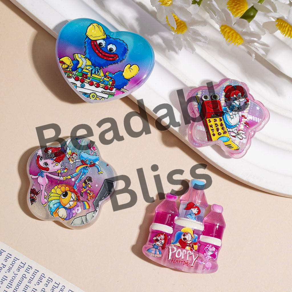 Acrylic Beads and Pendants Villain Doll Character, Random Mix