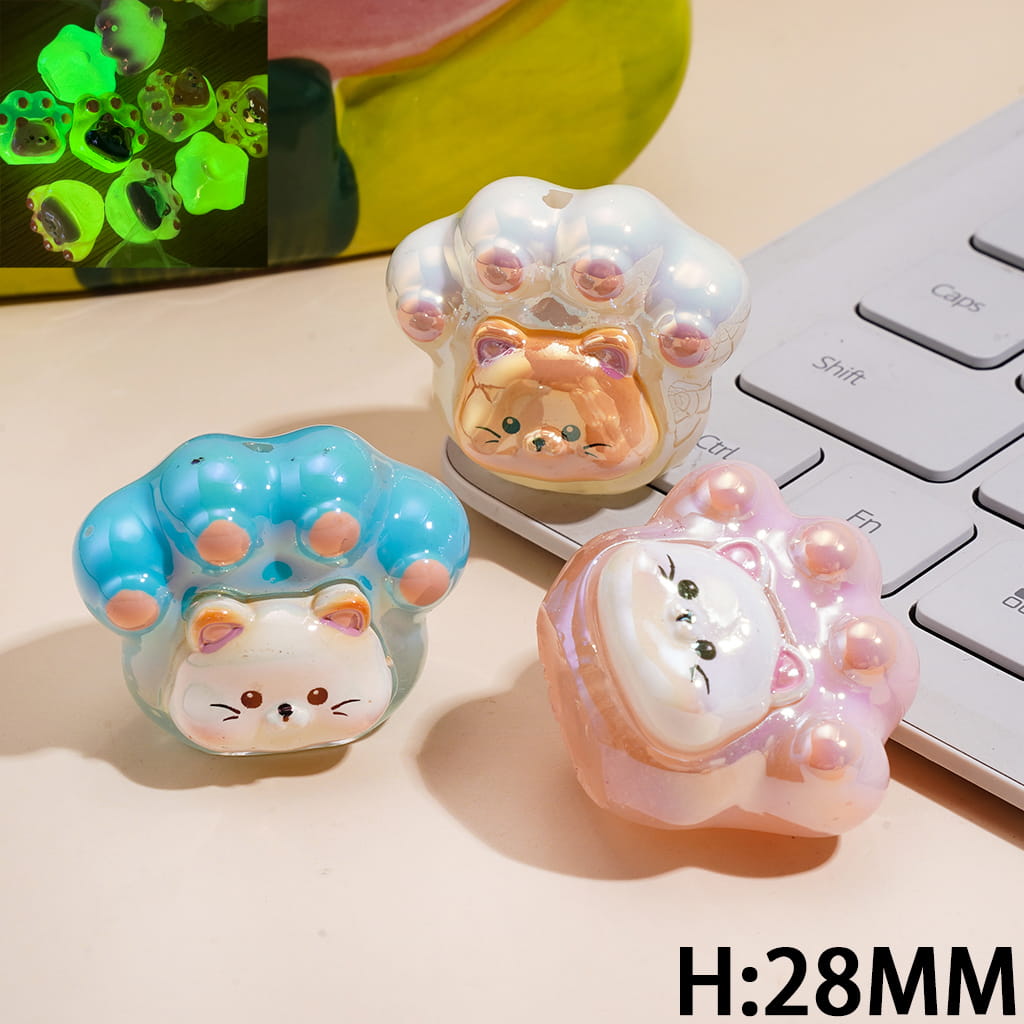 Luminous Cat Claw Acrylic Beads UV Coating with Cute Cat Face and Tail, Height 28MM, Random Mix