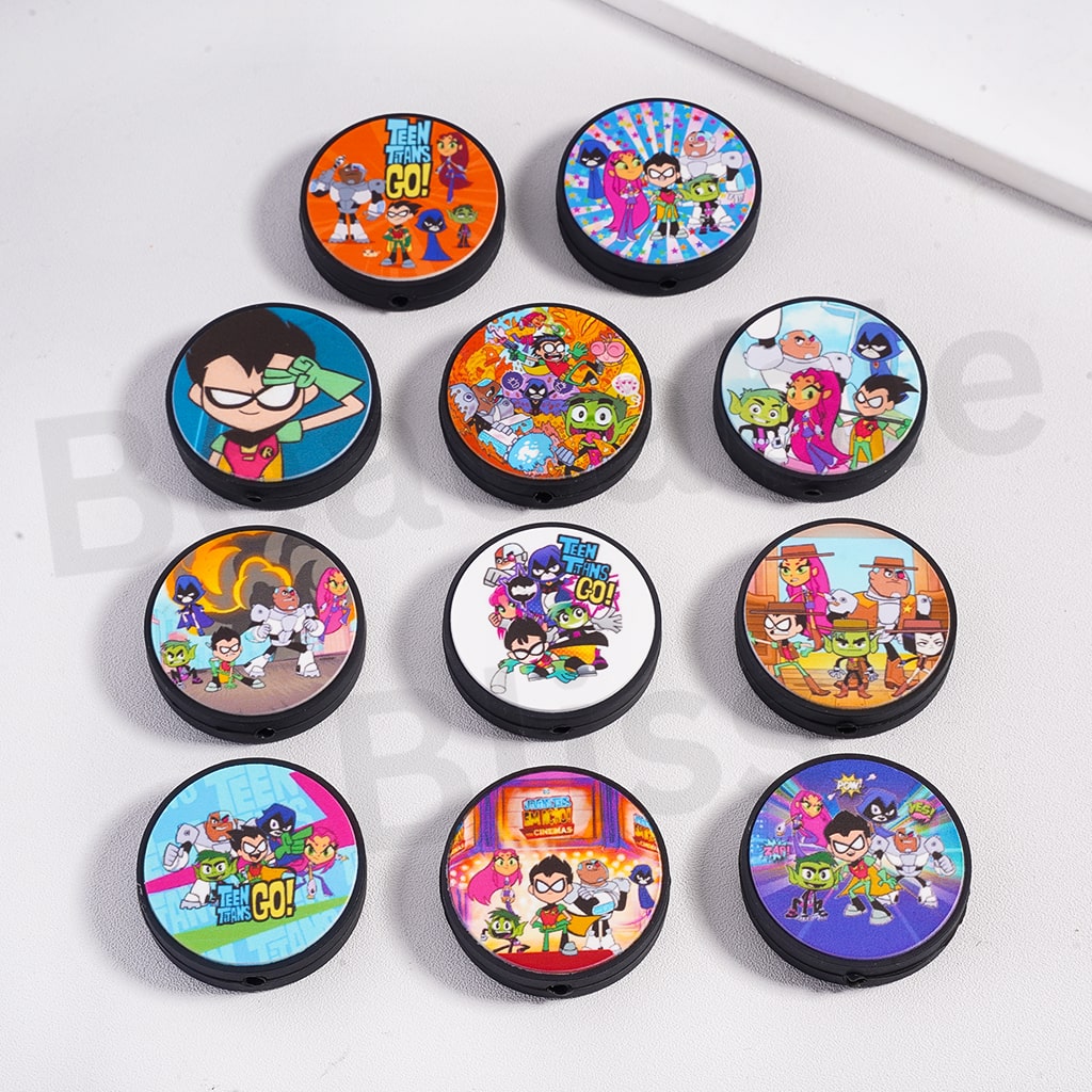 Silicone Focal Beads Character Series with Black Background Round Shape, Random Mix