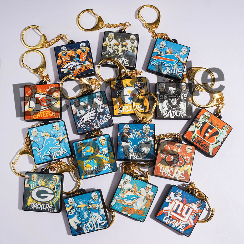 Metal Keychain with Lobster Clasp with Silicone Charm Pendant American Football Team Series, Random Mix