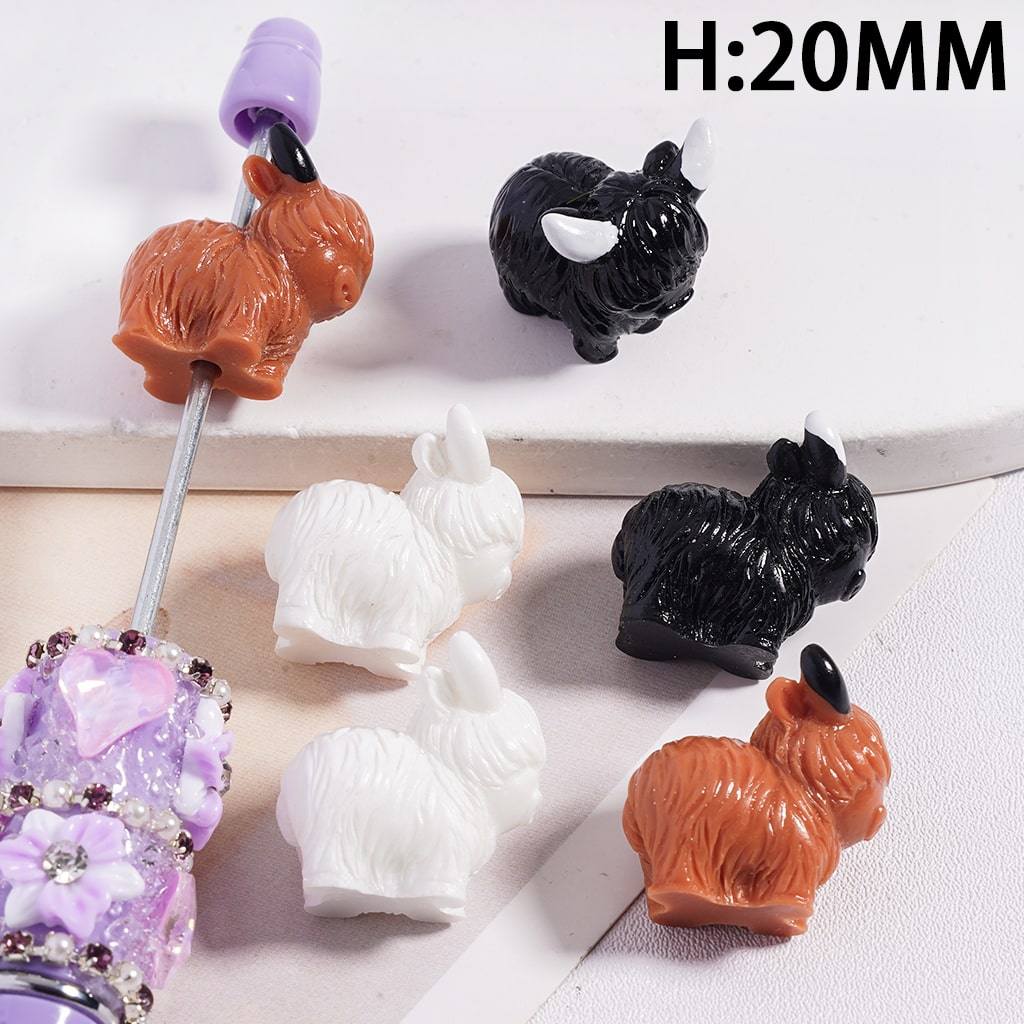 Highland Cow Figurine for Acrylic Beads and Pen Topper, Height 20MM, White Black Brown