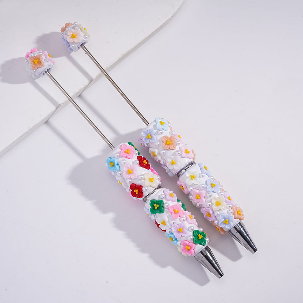 Beadable Clay Pens with Various Colors Four-Petaled Flower and White Pearls
