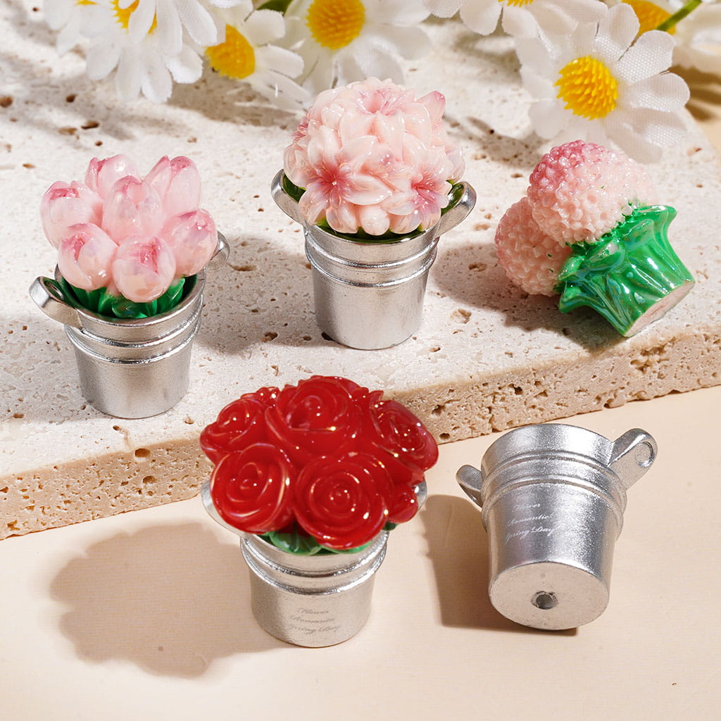 Acrylic Beads Silver Plant Pot and Various Bouquet Flowers, Random Mix