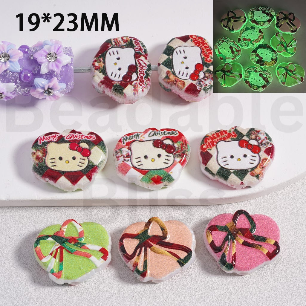 Acrylic Beads Luminous Cute Hearts with Hello Kitt Bowknot Merry Christmas, 19*23MM, Random Mix
