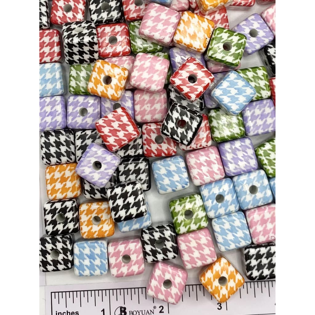 Houndstooth Patterned Printed ACRYLIC Cube Beads 16mm,Random Mix