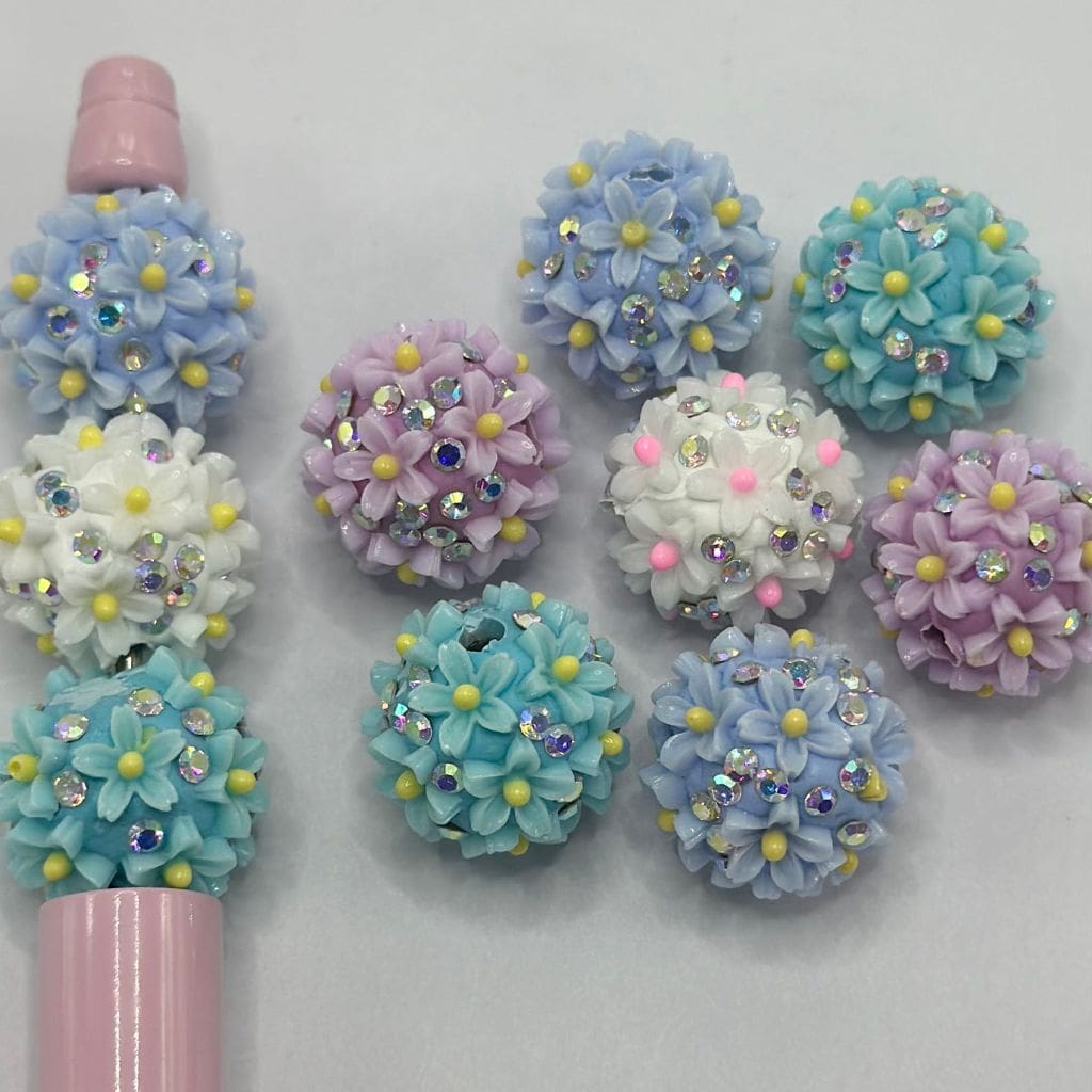 花とABラインストーン付きフローラルクレイビーズ イエローピスティル 18mm ランダムミックス