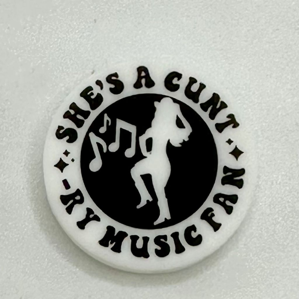 She's A Cunt ry Music Fan, Funny Sayings Silicone Focal Beads