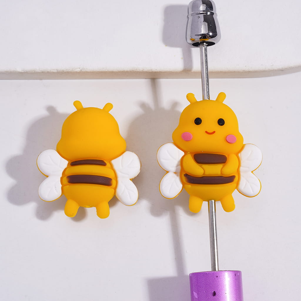 Silicone Focal Beads 3D Lovely Honeybee with White Wings