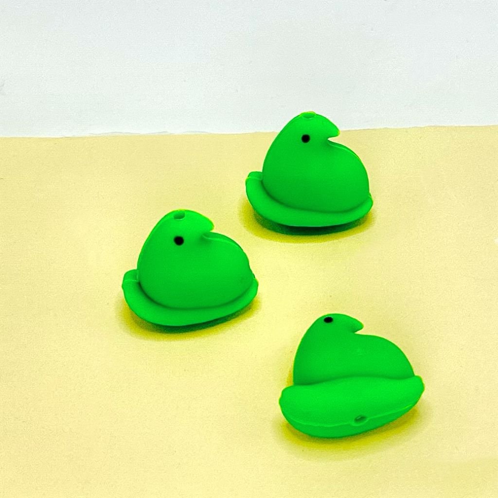 3Dキュートでカラフルなピープスバニーウサギイースターシリコンフォーカルビーズ