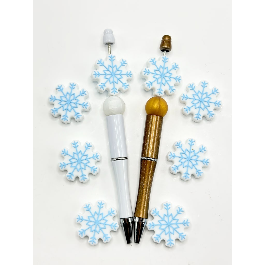 鮮やかで可愛い赤い雪の花のクリスマス冬用シリコンビーズ