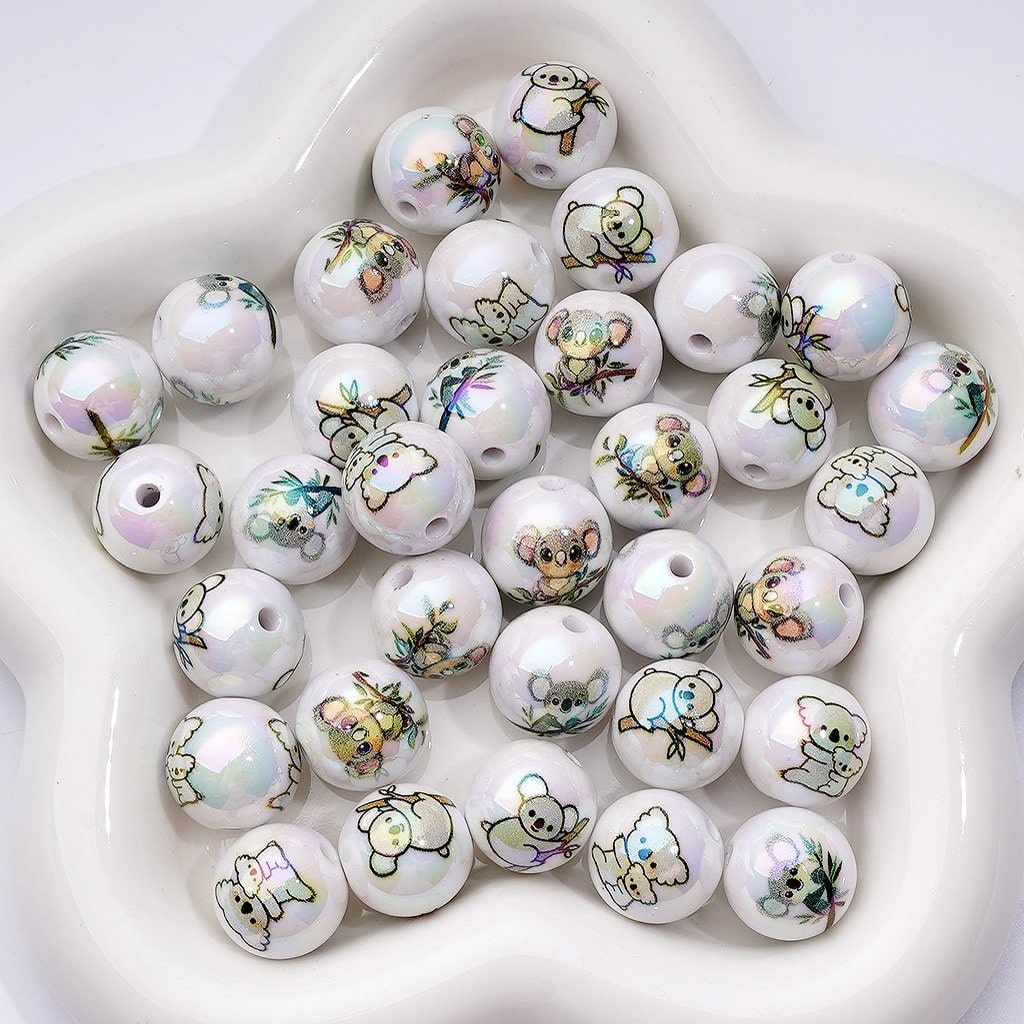 UV Coating Cute Koala White Round Acrylic Beads, 16MM, Random Mix