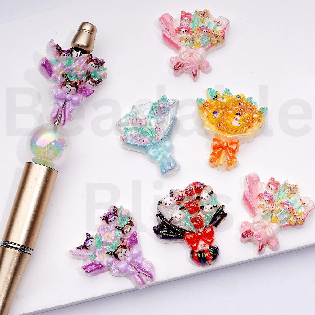 UV Coating Sanri Series HK Kurom Pom Pom Pochacc My Melod Flower Bouquet Acrylic Beads, Around 25*28MM, Random Mix