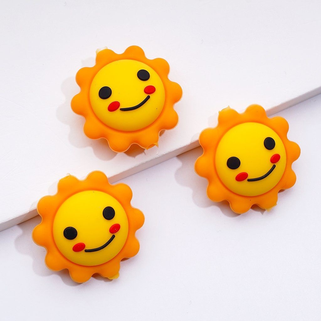 3D Cute Smile Face Sun Silicone Focal Beads