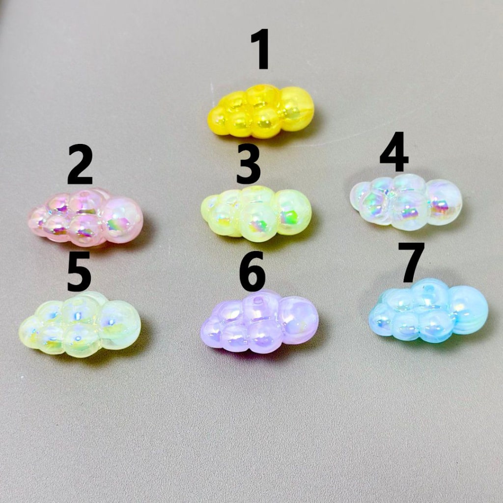 キラキラ輝くカラフルなゼリーカラーのクラウドアクリルビーズ、約30×21mm。説明をお読みください。
