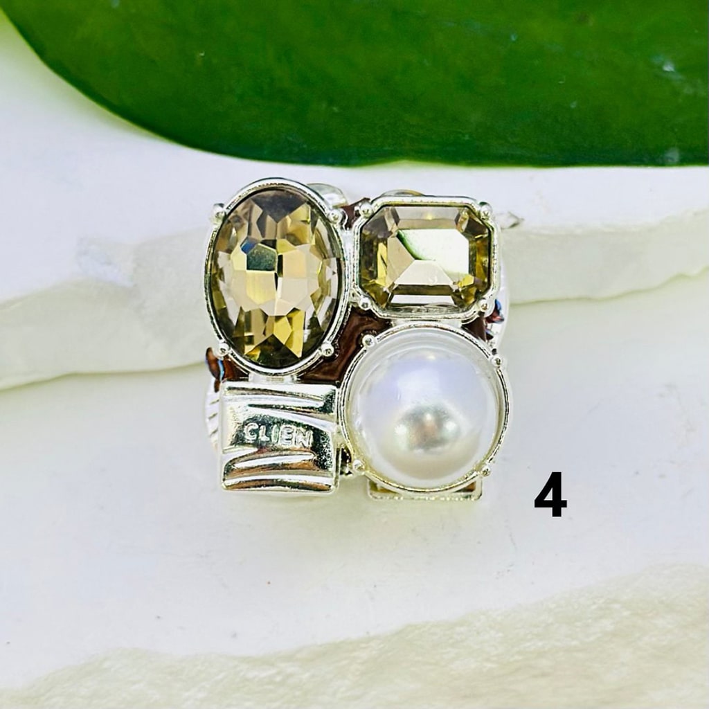 Exquisite Fancy Silver Alloy Frame with White Pearls Oval Rectangle Shape Colorful Rhinestones Mini Cute Flowers Clay Beads, Around 26*26MM