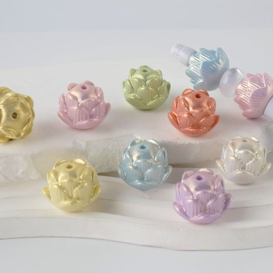 キュートでカラフルな蓮の花のアクリルビーズ、約21×17mm、ランダムミックス