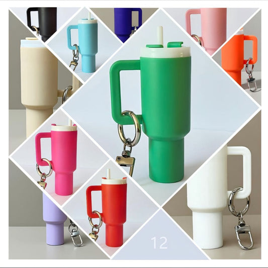 Mini Tumbler Chapstick Holder, Stanley Keychain Chapstick Holder, Size 10*5*3cm