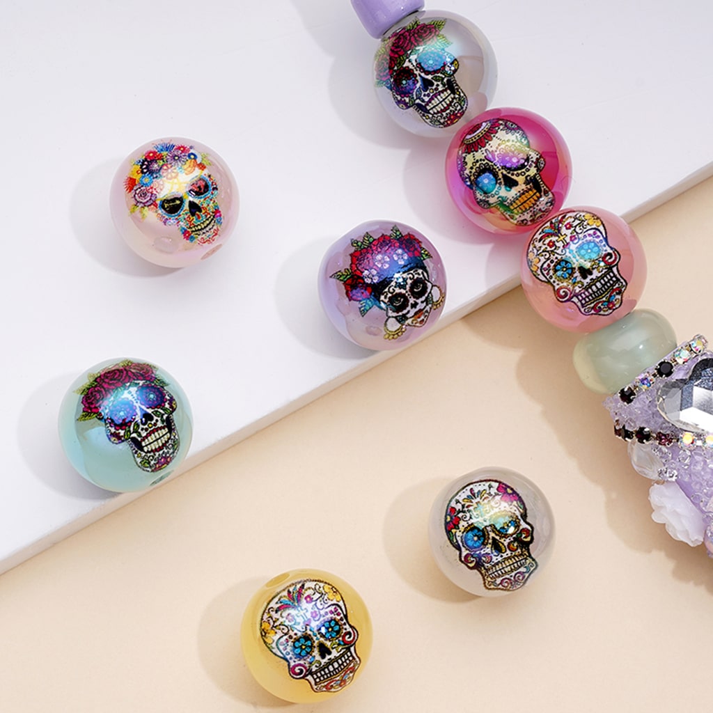 Skeleton Head with a Painted Face Round Acrylic Beads, Random Mix, 16MM