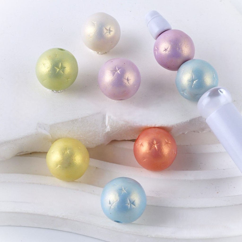 Colorful Shiny Engraved Stars Round Acrylic Beads, 16MM, Random Mix