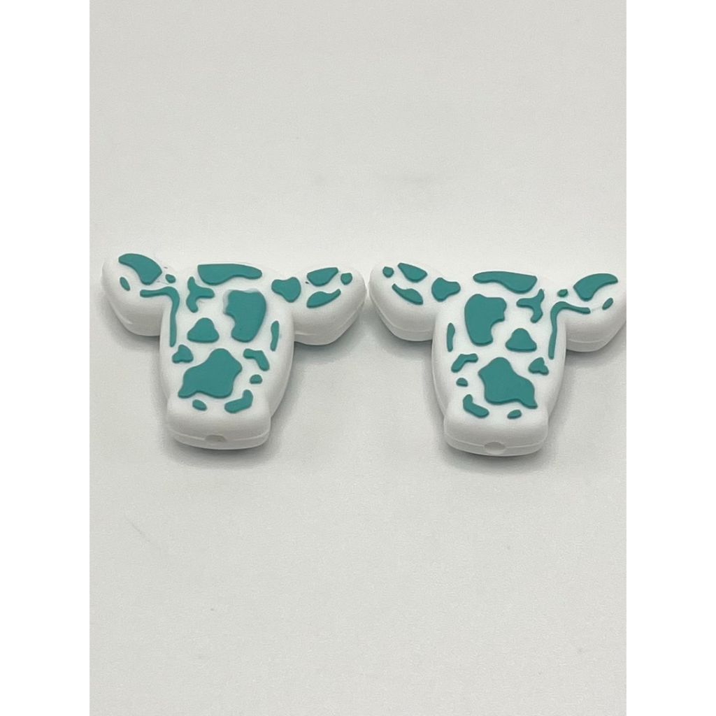Spotted Cow Heads Silicone Focal Beads