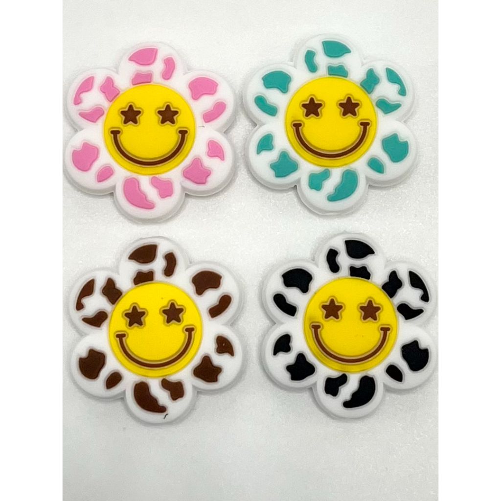 Leopard Sunflower with Smile Silicone Focal Beads
