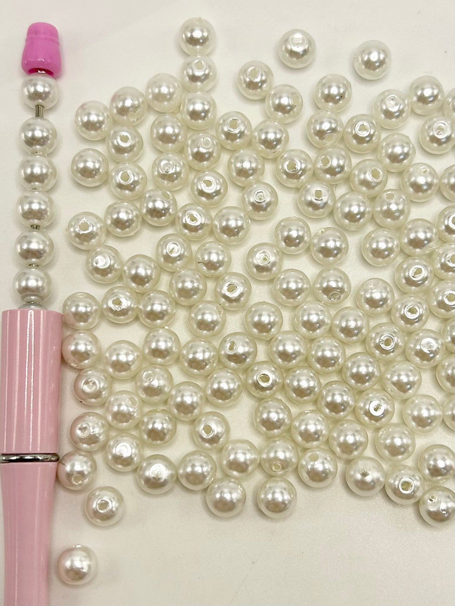 小さなホワイトパールアクリルビーズ、8mm