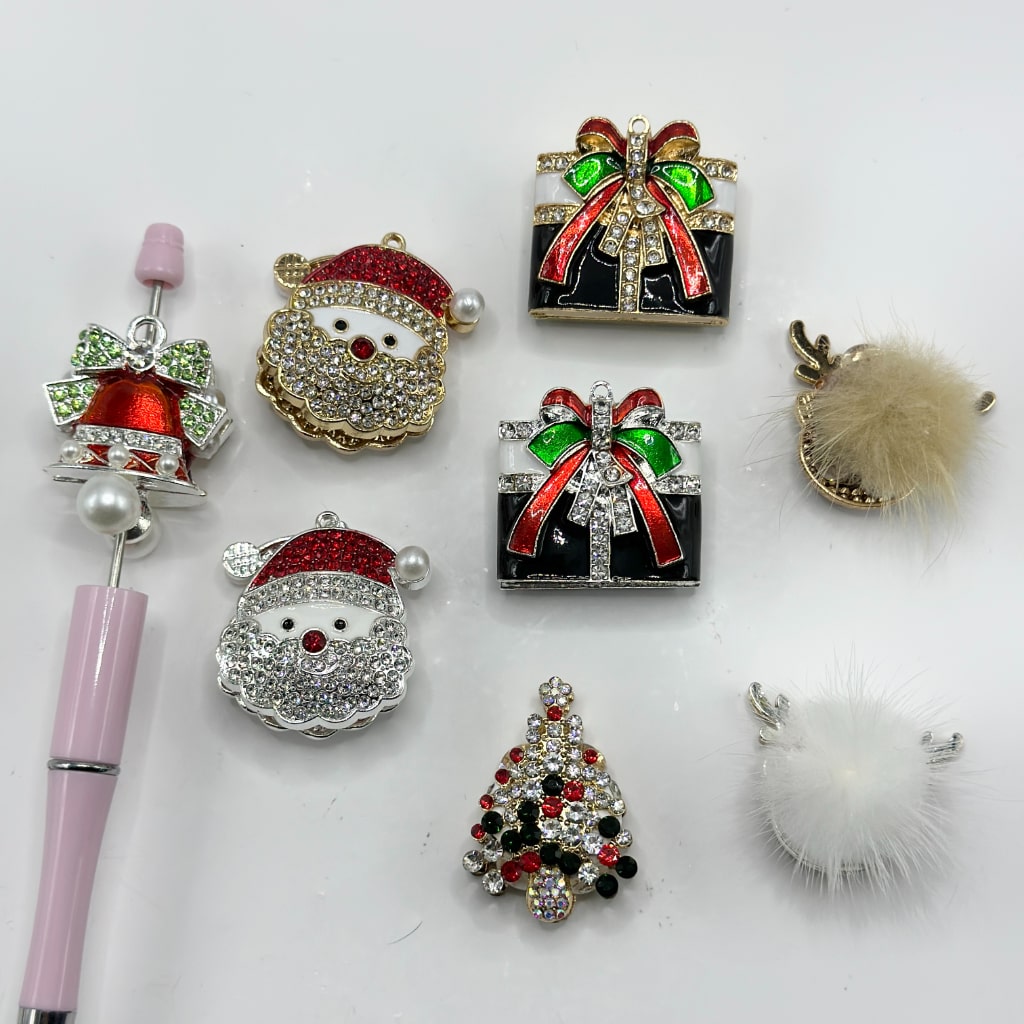 Bling Bling Alloy Metal Christmas Father Hat Bell Tree Gift Deer with Shiny Rhinestones Pearls Colorful Diamonds Clay Beads, Random Mix