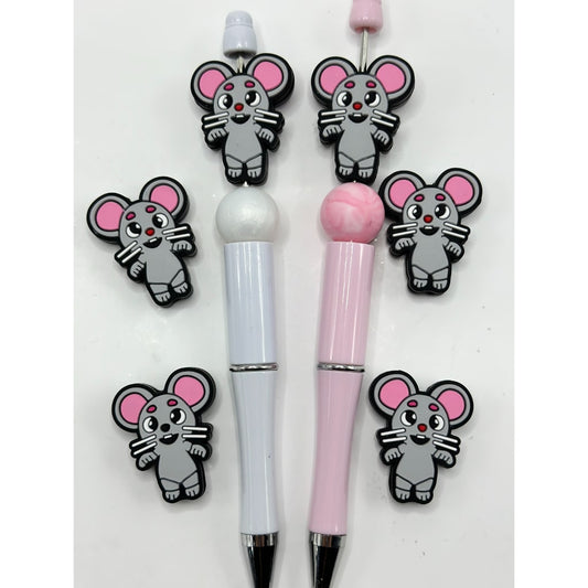 小さくてかわいいグレーのネズミのシリコン製フォーカルビーズ