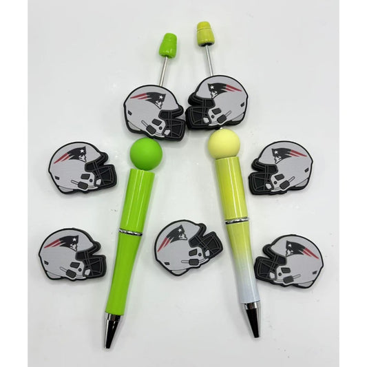 USA American Football Team New England Patriots Helmet Sports Silicone Focal Beads， Please Read the Description