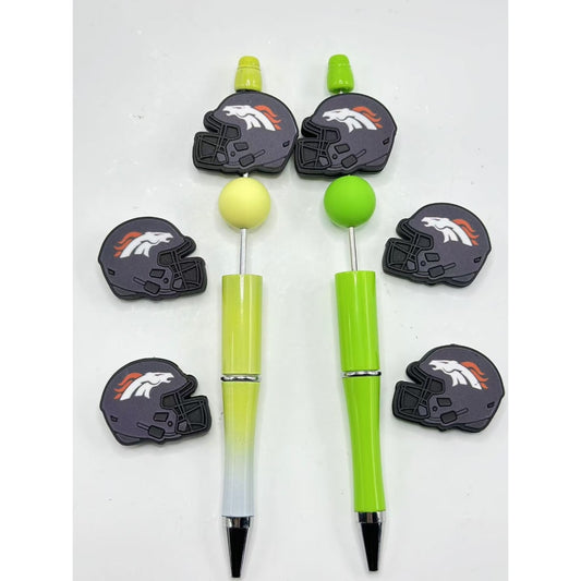USA American Football Team Denver Broncos Helmet Sports Silicone Focal Beads，Please Read the Description