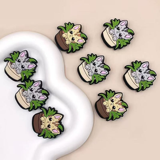 Little Cute Cat Kitten Sits in the Flower Plant Pot Bonsai Silicone Focal Beads